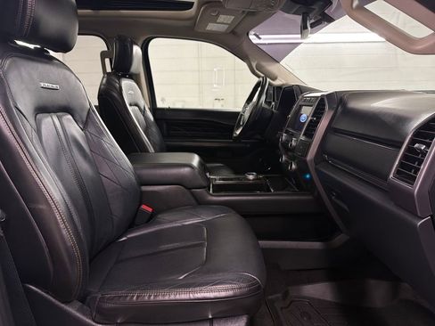 Certified 2021 Ford Expedition Platinum image 31