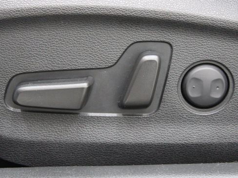Used 2015 Hyundai Sonata Sport FWD image 15