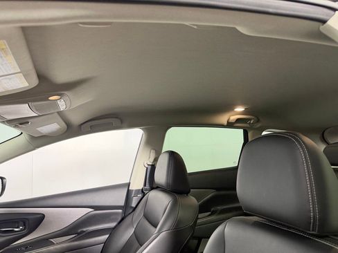 Used 2024 Nissan Murano SV FWD image 23