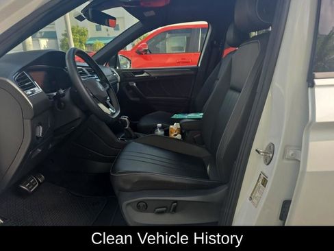 Used 2023 Volkswagen Tiguan SE R-Line FWD image 4