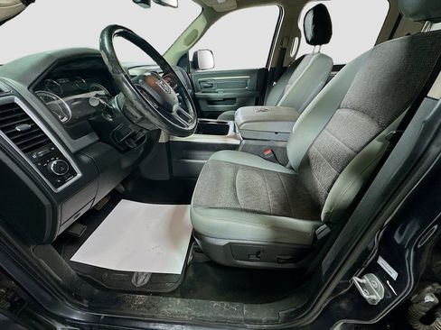 Used 2018 RAM 1500 Outdoorsman image 21