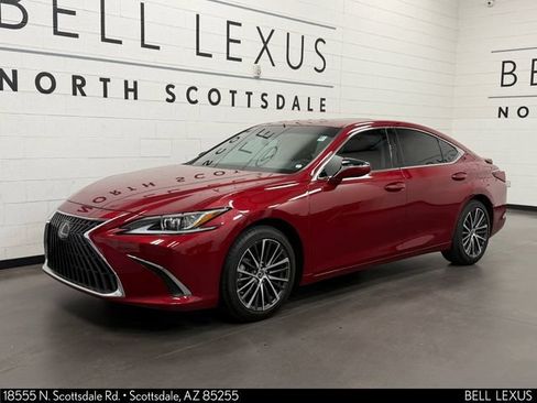 Used 2024 Lexus ES 300h w/ Premium Package FWD image 9