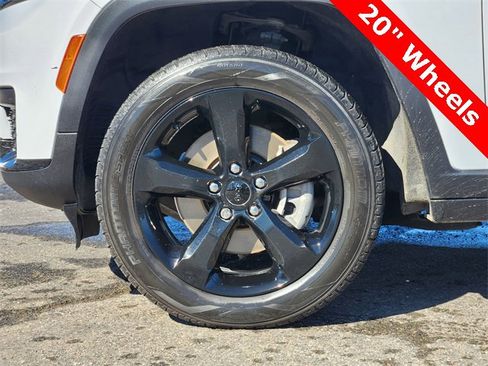 Used 2021 Jeep Grand Cherokee L Laredo image 10