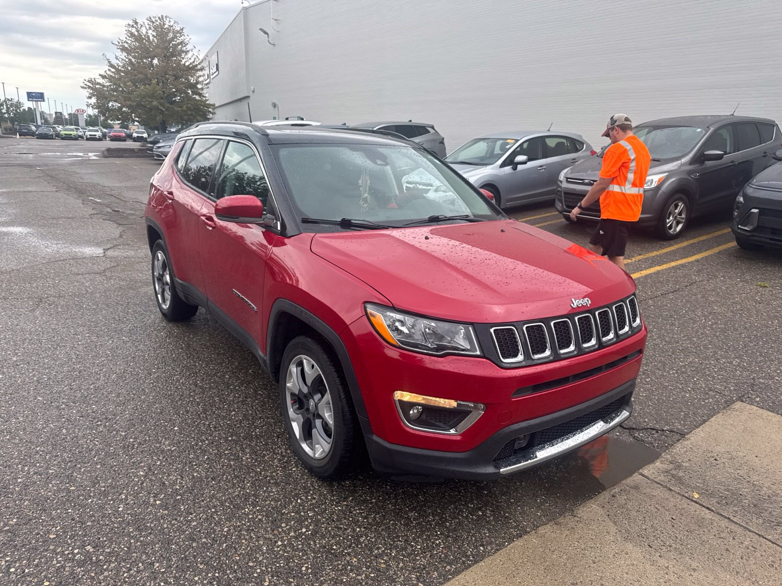 Used 2021 Jeep Compass Limited w/ Sun and Sound Group AWD/4WD image 2