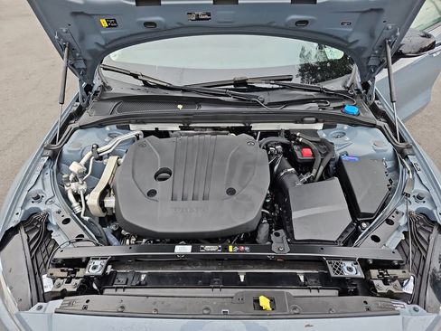 Used 2024 Volvo S60 B5 Core image 33