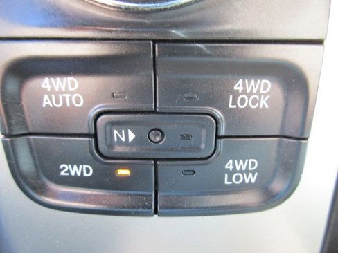 Used 2014 RAM 1500 Big Horn image 27