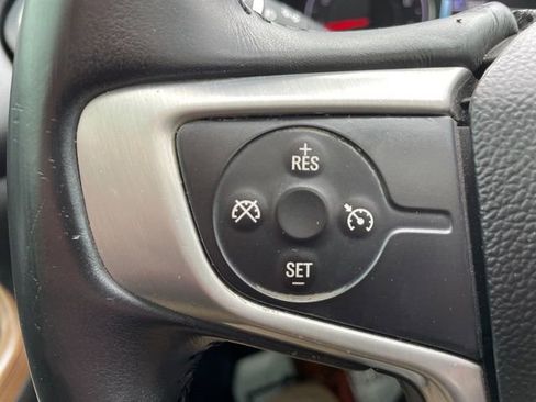 Used 2017 GMC Acadia SLE FWD image 20