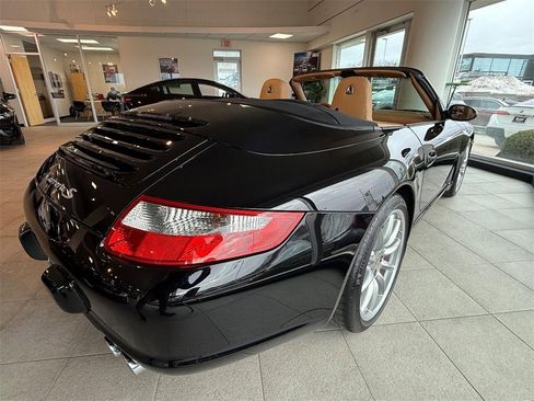 Used 2007 Porsche 911 Carrera S image 2