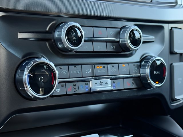 New 2025 Ford F450 Platinum AWD/4WD image 21