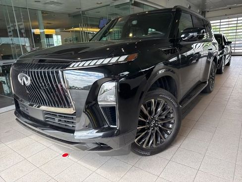 Used 2025 INFINITI QX80 Autograph AWD/4WD image 6