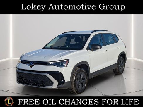 Certified 2025 Volkswagen Taos S image 1