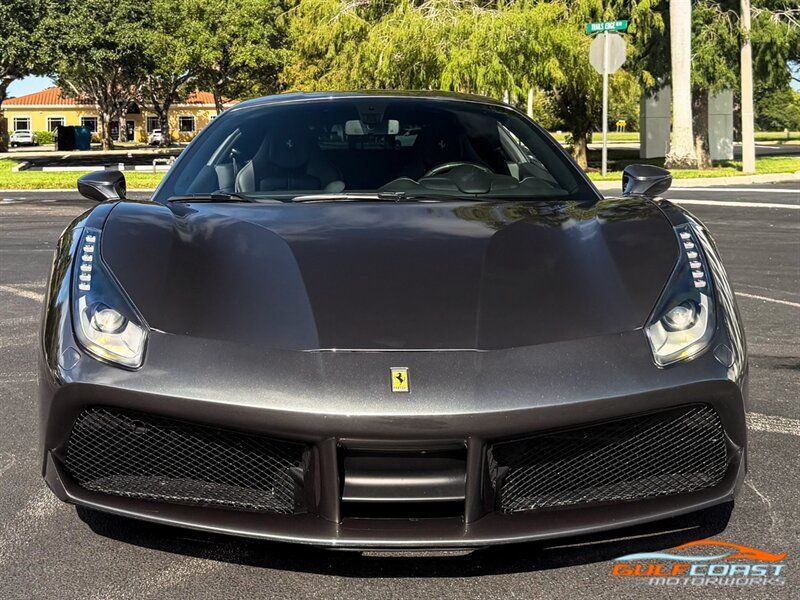 Used 2017 Ferrari 488 GTB RWD image 6