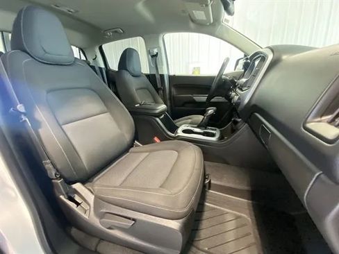 Used 2022 Chevrolet Colorado LT w/ LT Convenience Package AWD/4WD image 25