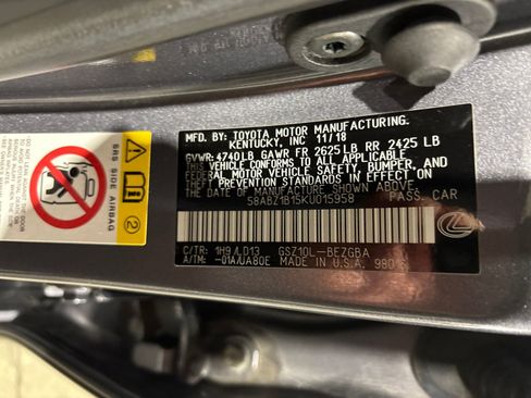 Used 2019 Lexus ES 350 w/ Premium Package image 30