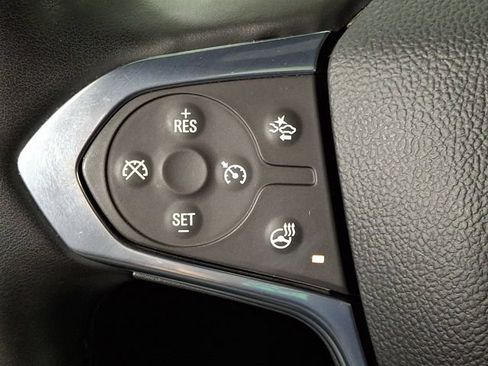 Used 2023 Chevrolet Traverse RS AWD/4WD image 23
