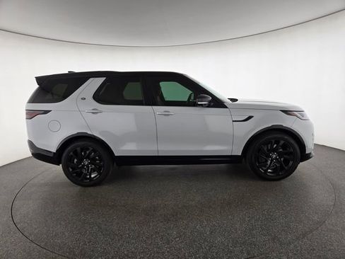 Used 2023 Land Rover Discovery HSE R-Dynamic image 6