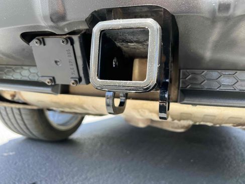 Used 2019 Porsche Cayenne S image 75