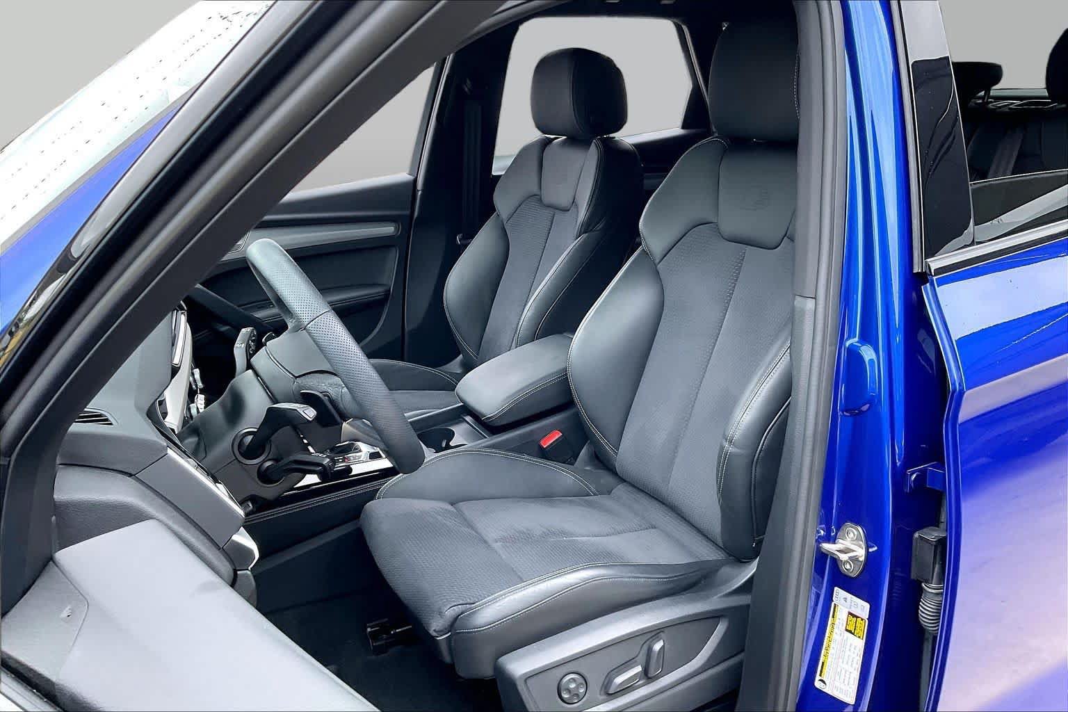 Used 2025 Audi Q5 e Premium Plus w/ Premium Plus Package AWD/4WD image 8