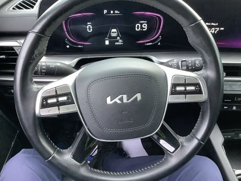 Used 2023 Kia Telluride LX AWD/4WD image 15