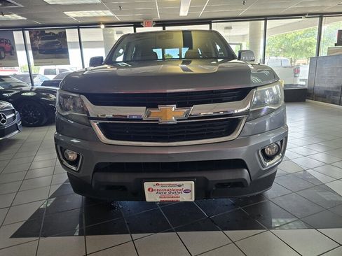 Used 2018 Chevrolet Colorado LT w/ LT Convenience Package AWD/4WD image 3