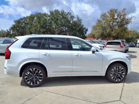 New 2026 Volvo XC90 B6 Ultra w/ Lounge Package image 8