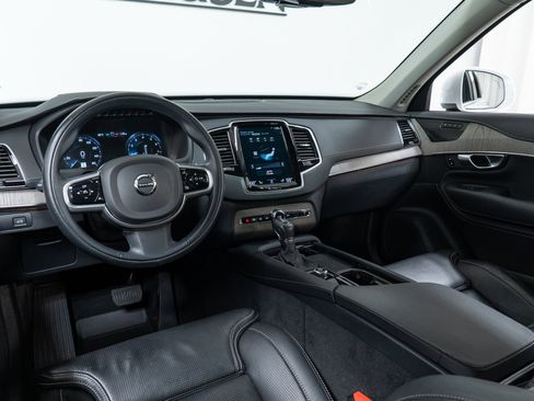 Used 2022 Volvo XC90 T6 Inscription w/ Advanced Package image 16