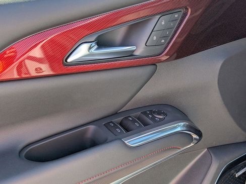 New 2026 Chevrolet Traverse RS image 17