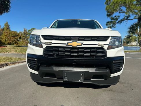 Used 2022 Chevrolet Colorado LT w/ Fleet Safety Package image 3