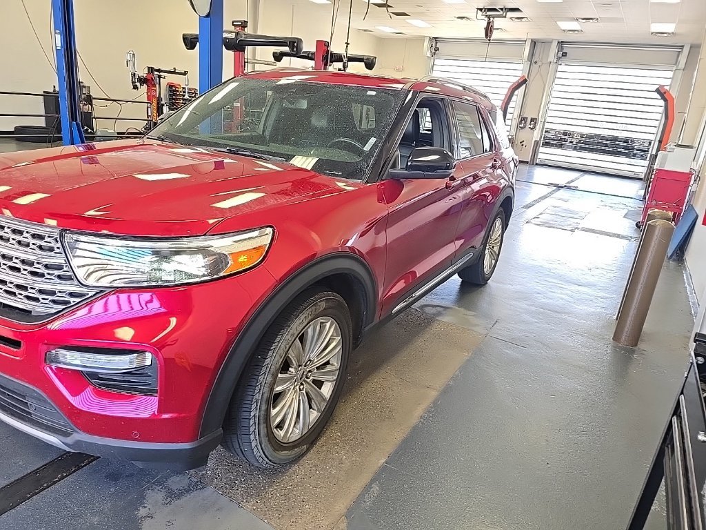 Used 2020 Ford Explorer Limited AWD/4WD image 2