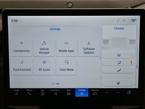 Used 2024 Ford Expedition Max Limited image 12