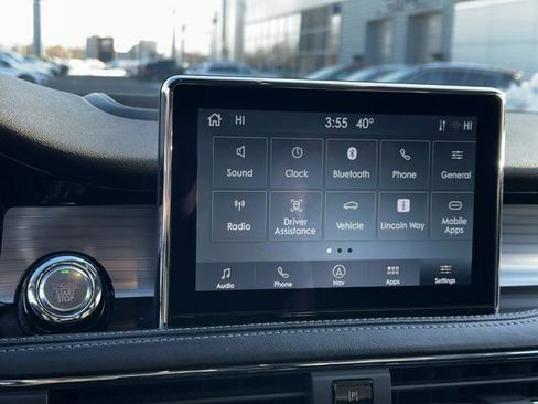 Certified 2022 Lincoln Corsair AWD w/ Equipment Group 101A image 21