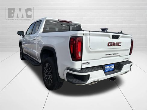 Used 2023 GMC Sierra 1500 AT4 w/ AT4 Premium Package image 4