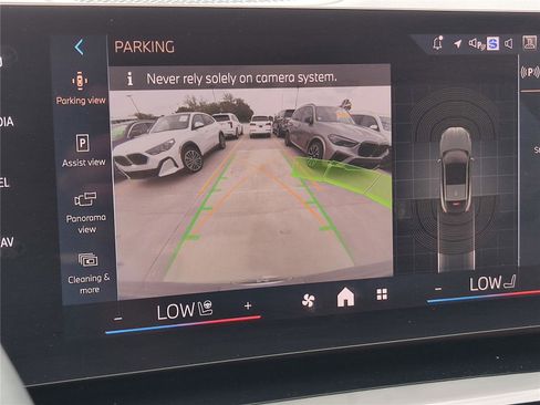 Certified 2025 BMW X2 xDrive28i AWD/4WD image 28