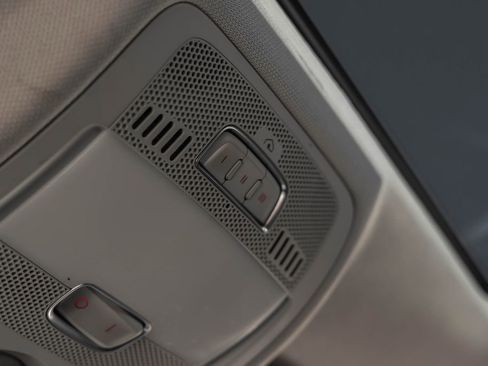 Used 2016 Audi A4 2.0T Premium w/ Convenience Plus Package image 38