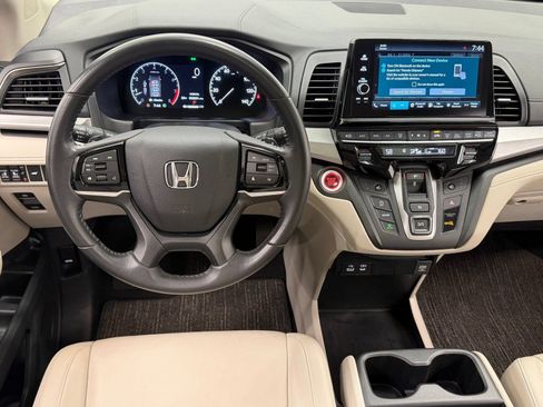 Used 2025 Honda Odyssey EX-L image 31