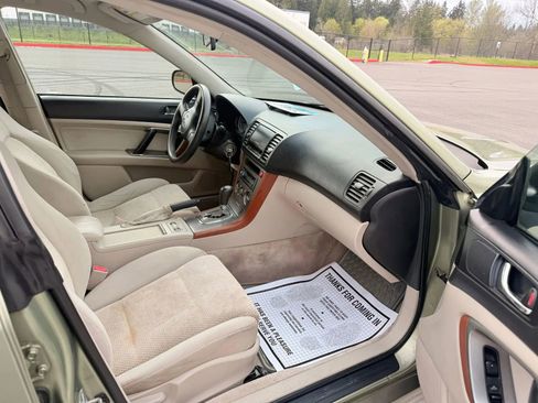 Used 2006 Subaru Outback 2.5i image 11