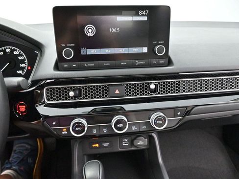 Used 2022 Honda Civic EX image 20