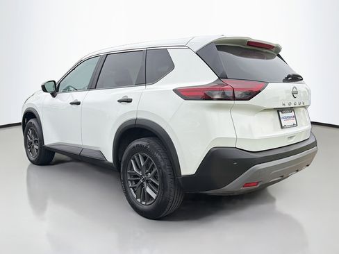 Used 2023 Nissan Rogue S FWD image 13
