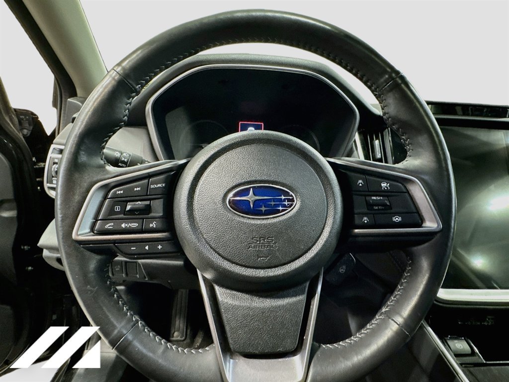 Used 2023 Subaru Outback Touring AWD/4WD image 11