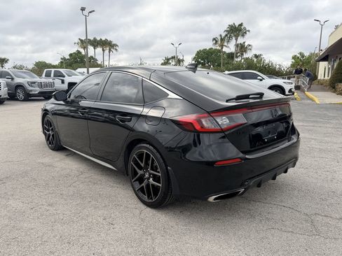 Used 2022 Honda Civic Sport Touring image 6