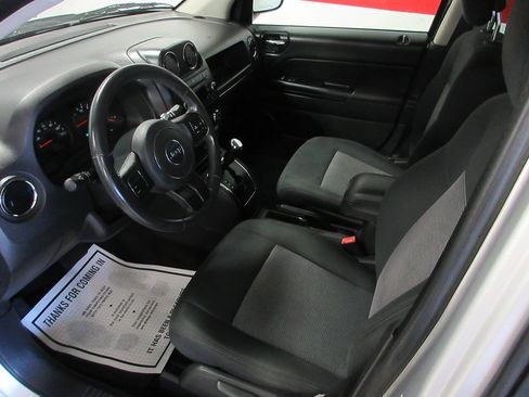 Used 2013 Jeep Compass Latitude image 14