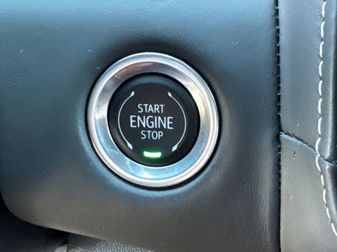 Certified 2024 GMC Yukon Denali Ultimate image 36