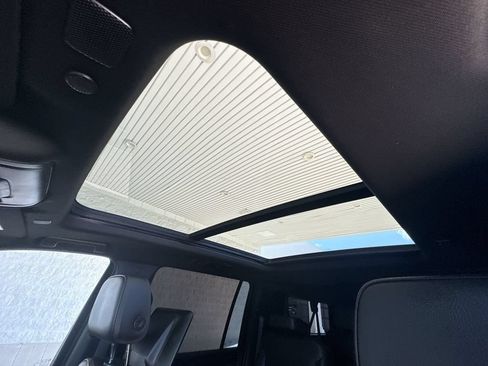 Certified 2021 GMC Yukon XL Denali AWD/4WD image 19