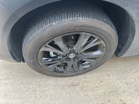 Used 2025 MAZDA CX-30 AWD 2.5 S w/ Select Sport Pkg image 9