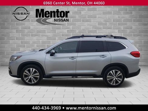 Used 2022 Subaru Ascent Limited w/ Popular Package #4 image 4