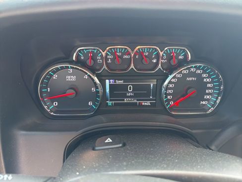 Used 2020 Chevrolet Tahoe LS image 9