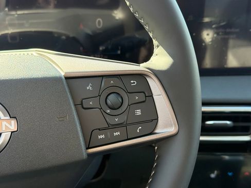 New 2026 Nissan Sentra SV w/ SV Convenience Package FWD image 9