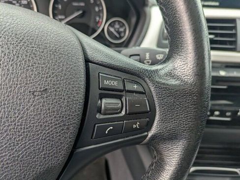 Used 2017 BMW 320i xDrive Sedan image 22