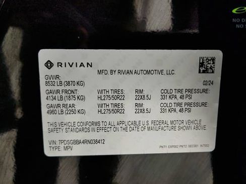 Used 2024 Rivian R1S Adventure AWD/4WD image 82