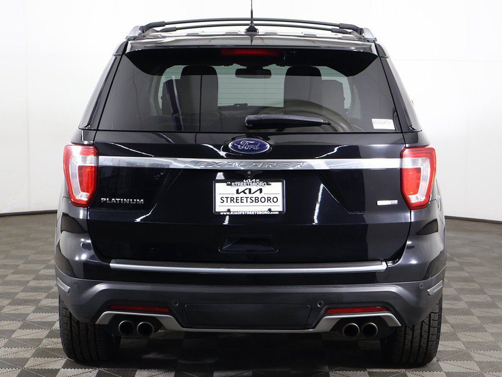 Used 2018 Ford Explorer Platinum AWD/4WD image 16
